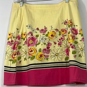 Sweet vintage floral skirt, size 9, you too trademark